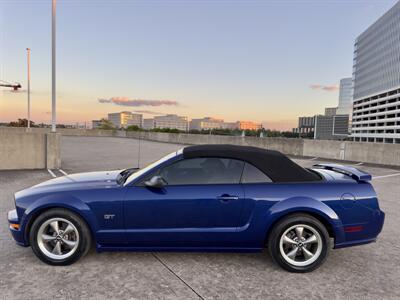 2005 Ford Mustang GT Deluxe   - Photo 12 - Austin, TX 78752