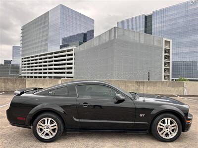 2006 Ford Mustang GT Deluxe   - Photo 8 - Austin, TX 78752