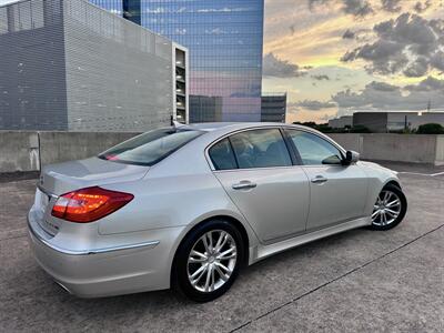 2012 Hyundai Genesis 4.6L V8   - Photo 6 - Austin, TX 78752