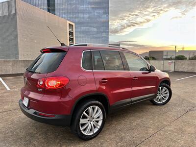 2011 Volkswagen Tiguan SE   - Photo 6 - Austin, TX 78752