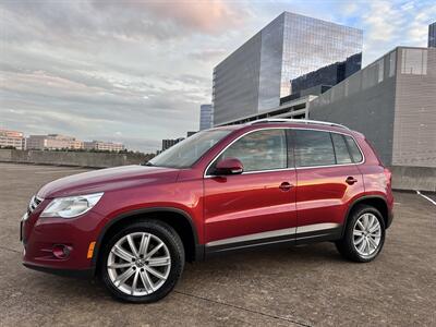 2011 Volkswagen Tiguan SE   - Photo 2 - Austin, TX 78752