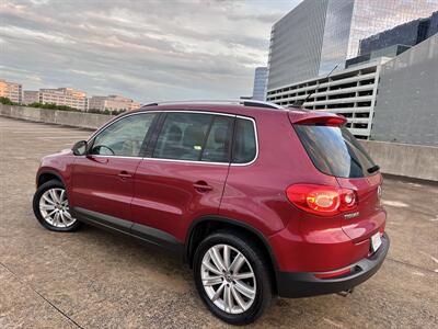 2011 Volkswagen Tiguan SE   - Photo 5 - Austin, TX 78752