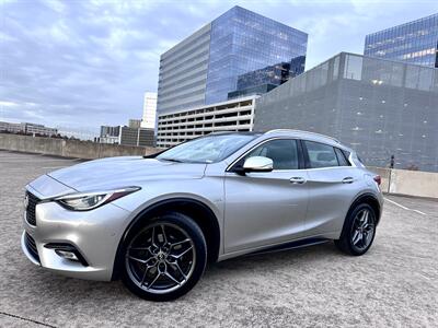 2017 INFINITI QX30   - Photo 2 - Austin, TX 78752