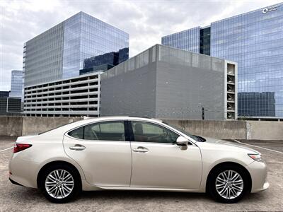 2013 Lexus ES 350   - Photo 6 - Austin, TX 78752