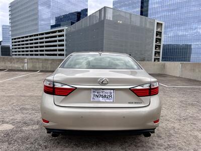 2013 Lexus ES 350   - Photo 9 - Austin, TX 78752