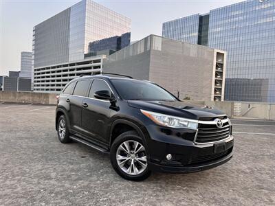 2015 Toyota Highlander XLE   - Photo 3 - Austin, TX 78752