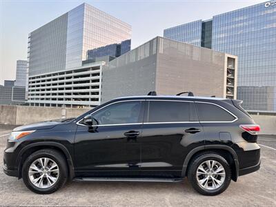 2015 Toyota Highlander XLE   - Photo 7 - Austin, TX 78752