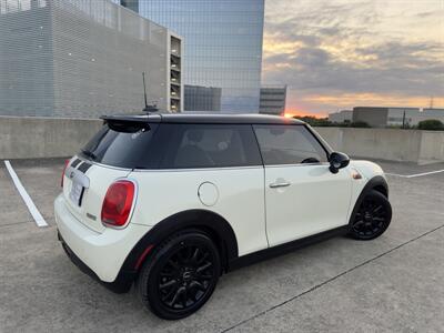 2015 MINI Hardtop 2 Door Cooper   - Photo 7 - Austin, TX 78752