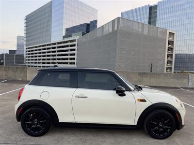 2015 MINI Hardtop 2 Door Cooper   - Photo 6 - Austin, TX 78752