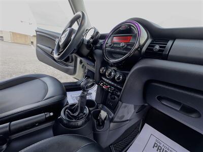 2015 MINI Hardtop 2 Door Cooper   - Photo 26 - Austin, TX 78752