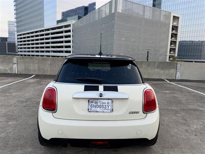 2015 MINI Hardtop 2 Door Cooper   - Photo 14 - Austin, TX 78752