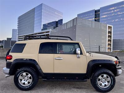 2007 Toyota FJ Cruiser   - Photo 8 - Austin, TX 78752