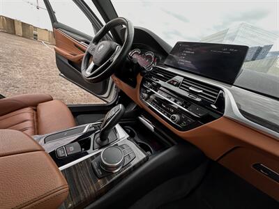 2018 BMW 540i M SPORT   - Photo 23 - Austin, TX 78752