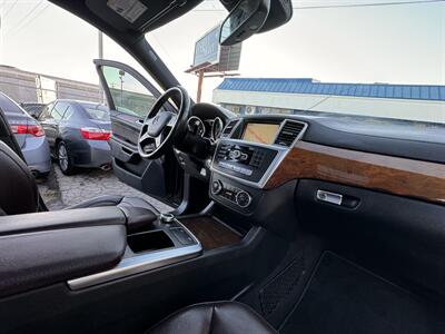 2013 Mercedes-Benz GL 450 4MATIC   - Photo 27 - Austin, TX 78752