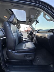 2014 Toyota 4Runner SR5 PREMIUM   - Photo 11 - Austin, TX 78752