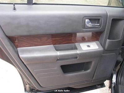 2011 Ford Flex SEL 4dr Crossover - Photo 16 - Monroe, LA 71201