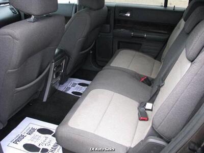 2011 Ford Flex SEL 4dr Crossover - Photo 11 - Monroe, LA 71201