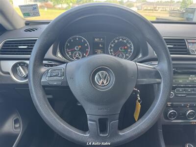 2012 Volkswagen Passat S PZEV - Photo 18 - Monroe, LA 71201