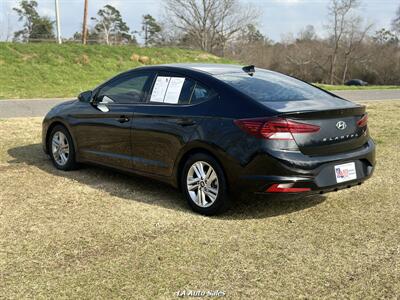 2020 Hyundai ELANTRA SEL   - Photo 9 - Monroe, LA 71201