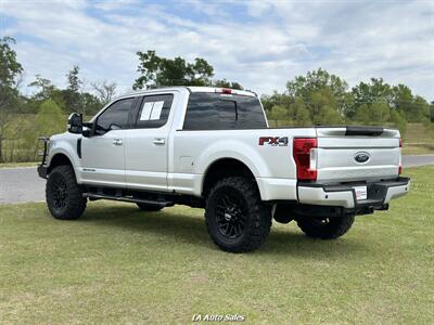 2019 Ford F-250 Super Duty Lariat   - Photo 9 - Monroe, LA 71201
