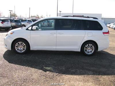 2014 Toyota Sienna XLE 8-Passenger   - Photo 6 - Monroe, LA 71201