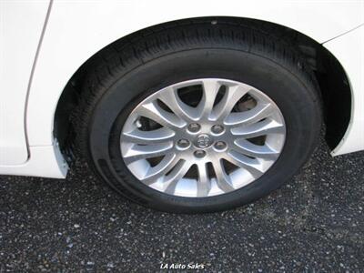 2014 Toyota Sienna XLE 8-Passenger   - Photo 9 - Monroe, LA 71201