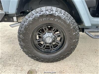 2017 Jeep Wrangler Unlimited Sahara   - Photo 10 - Monroe, LA 71201