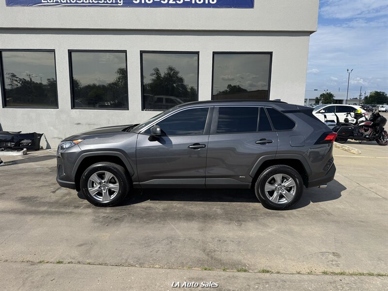 2022 Toyota RAV4 Hybrid LE  