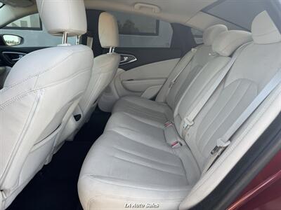 2015 Chrysler 200 Limited - Photo 10 - Monroe, LA 71201