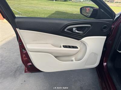 2015 Chrysler 200 Limited - Photo 15 - Monroe, LA 71201