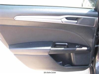 2017 Ford Fusion SE 4dr Sedan   - Photo 11 - Monroe, LA 71201