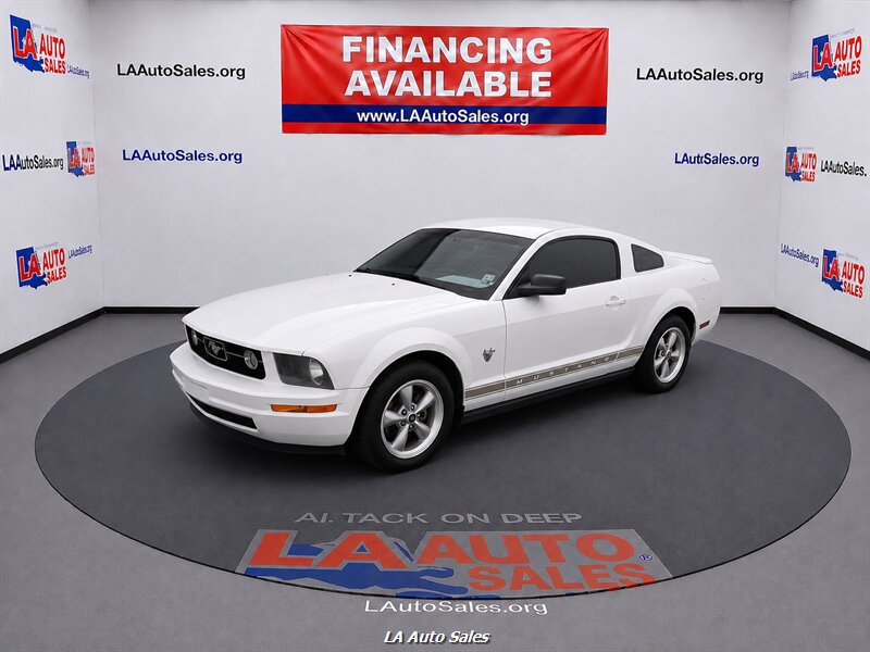2009 Ford Mustang V6 Deluxe  