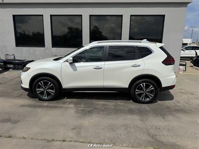 2020 Nissan Rogue SV   - Photo 2 - Monroe, LA 71201