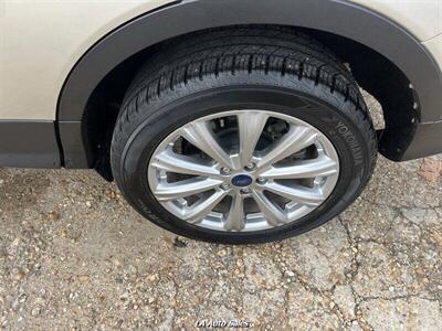 2017 Ford Escape Titanium 4dr SUV   - Photo 6 - Monroe, LA 71201