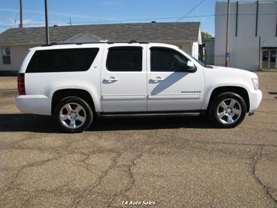 2011 Chevrolet Suburban LT   - Photo 2 - West Monroe, LA 71225