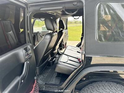 2017 Jeep Wrangler Unlimited Rubicon   - Photo 11 - Monroe, LA 71201