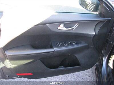 2020 Kia Forte LXS 4dr Sedan - Photo 15 - Monroe, LA 71201