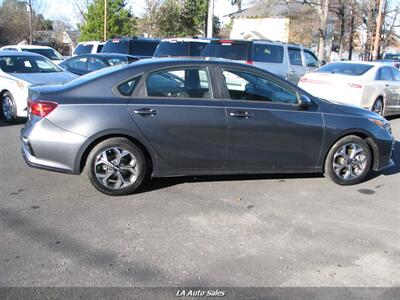 2020 Kia Forte LXS   - Photo 2 - West Monroe, LA 71225