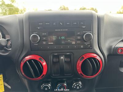 2013 Jeep Wrangler Sahara   - Photo 15 - Monroe, LA 71201