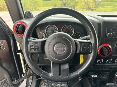 2013 Jeep Wrangler Sahara   - Photo 14 - Monroe, LA 71201