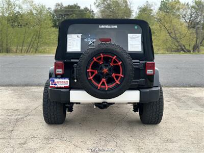 2013 Jeep Wrangler Sahara   - Photo 7 - Monroe, LA 71201