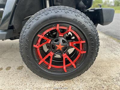 2013 Jeep Wrangler Sahara   - Photo 20 - Monroe, LA 71201