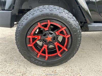 2013 Jeep Wrangler Sahara   - Photo 21 - Monroe, LA 71201
