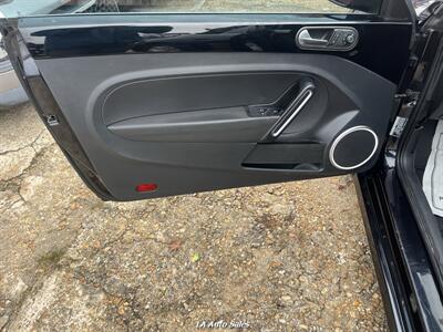 2018 Volkswagen Beetle Convertible 2.0T S - Photo 7 - Monroe, LA 71201