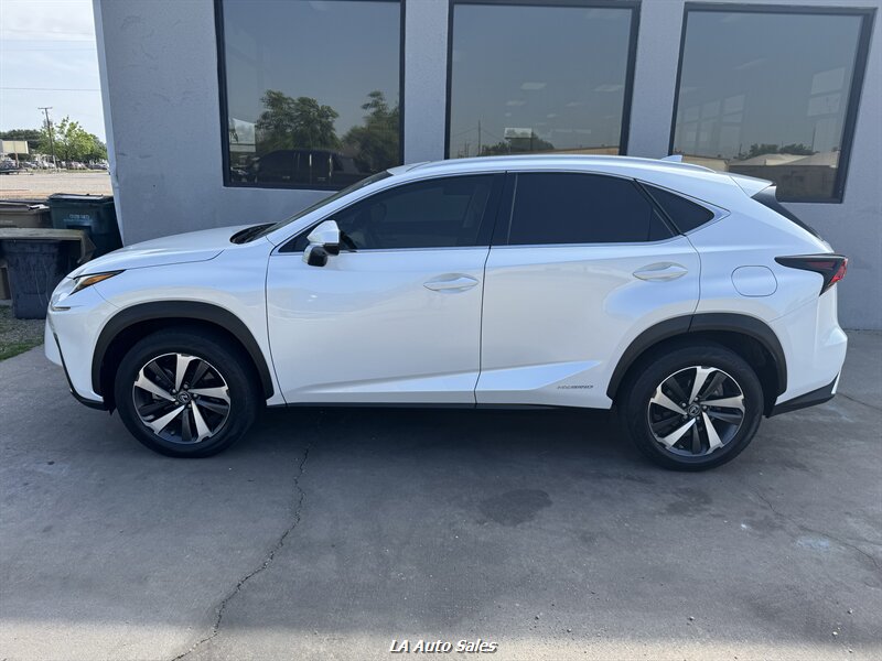 2021 Lexus NX 300h  