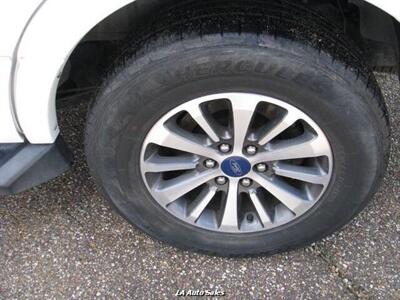 2017 Ford Expedition XLT 4x2 4dr SUV   - Photo 9 - Monroe, LA 71201