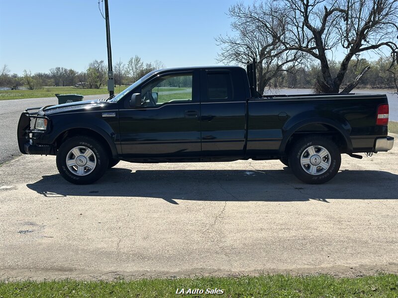 2005 Ford F-150 XL  