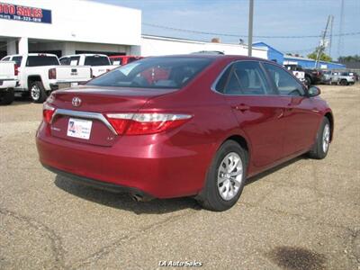 2017 Toyota Camry LE   - Photo 4 - Monroe, LA 71201