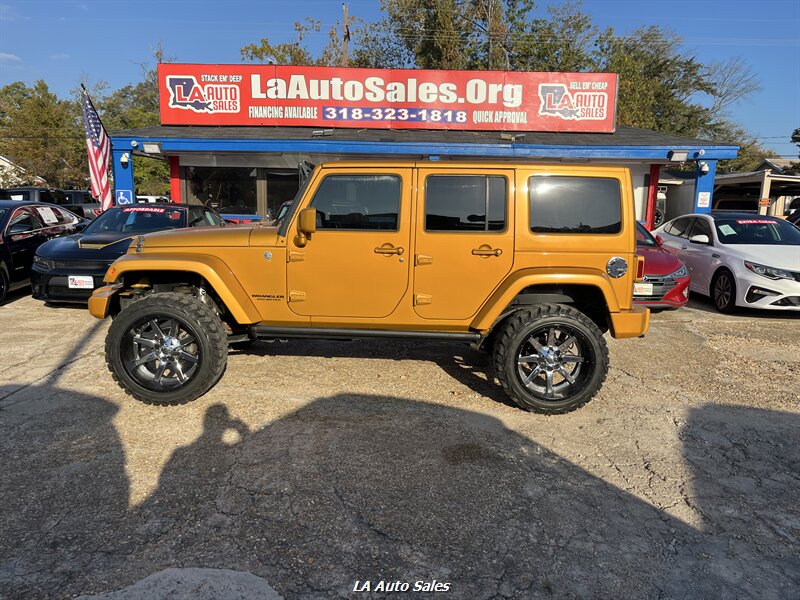 2014 Jeep Wrangler Unlimited Sahara's photo
