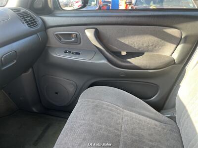 2004 Toyota Tundra Limited 4dr Double Cab Limited - Photo 10 - Monroe, LA 71201